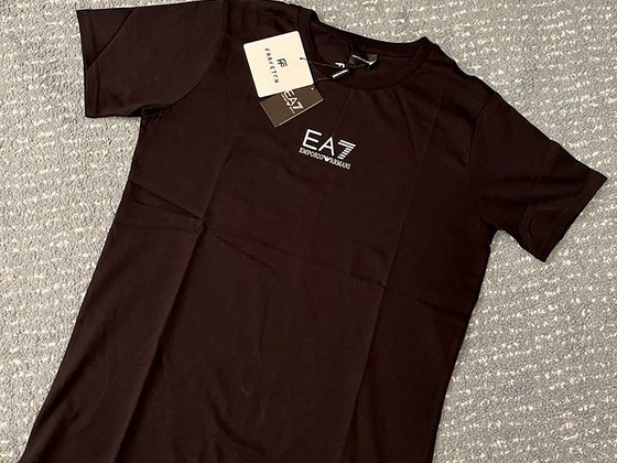 EA7