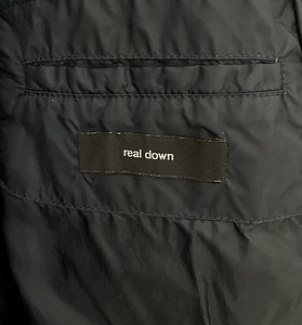 Пуховик Hugo Boss 36 размер. (3 фото из 6)
