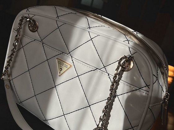 Женская сумка GUESS