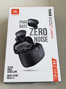 JBL Tune Buds TWS Black (1 foto / 4)