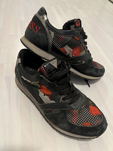 Guess кроссовки s.37 (2 фото из 5)