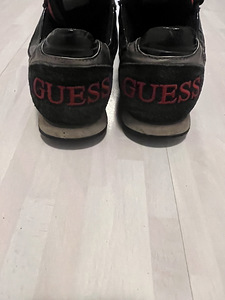 Guess кроссовки s.37 (3 фото из 5)
