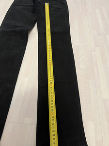 Armani teksad s.25 (3 foto / 4)