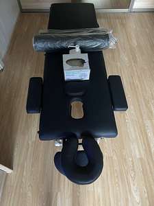 Müüa RESTPRO® ALU 2 (M) Must kokkupandav massaažilaud ( (2 foto / 5)