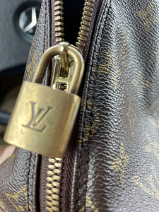Louis Vuitton käekott, originaal (6 foto / 10)