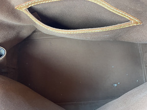 Louis Vuitton käekott, originaal (7 foto / 10)