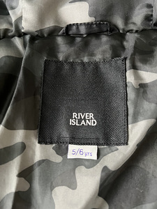 River Island soe sügis- või talvejope s 116 (3 foto / 3)