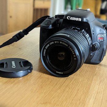Canon Rebel T3i (600D)/ hind läbiräägitav