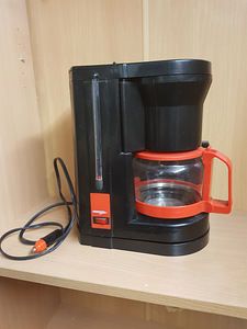 Кофеварка для дальнобоя: MOBITHERM Cofftt Make. (1 фото из 10)