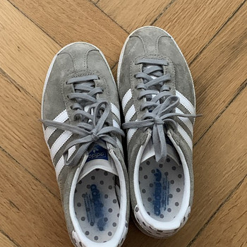 Кроссовки ADIDAS