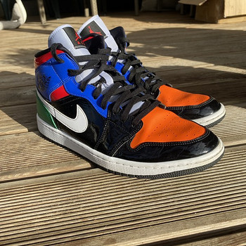 Jordan 1 Mid SE Multi Patent (Limited Edition)