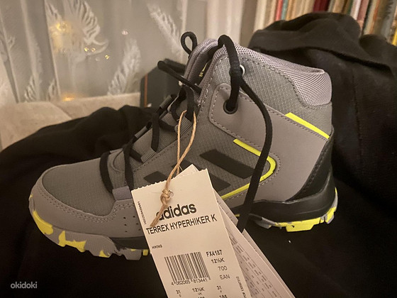 Детские бутсы Adidas 31 размер