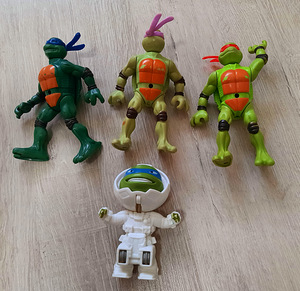 ROBOTID (3 foto / 4)