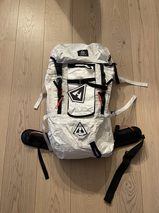 Альпинистский рюкзак Hyperlite Prism 40, новый размер M (2 фото из 2)