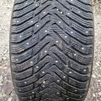 Nokian hakkapeliitta 8 1tk 285/35/19