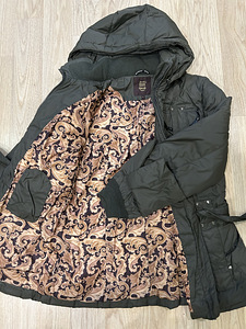 Зимняя куртка (3 фото из 5)