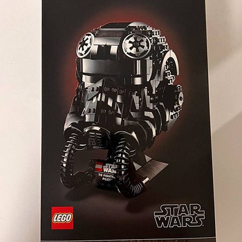 Шлем истребителя LEGO