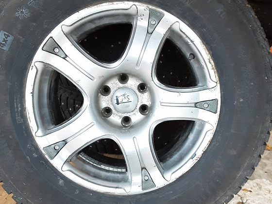 265/65 R17 шипованная