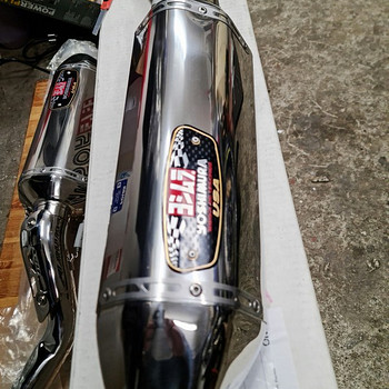 Summuti YOSHIMURA R-77 paar Suzuki GSX-R1000 2007-2008 jaoks