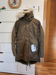 Uus Altitude 8848 Jinny parka nr.40 (5 foto / 7)