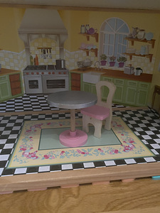 Кукольный домик (3 фото из 4)