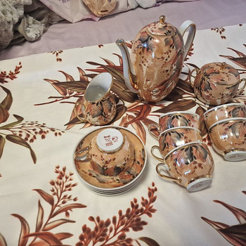 Сервиз из фарфора