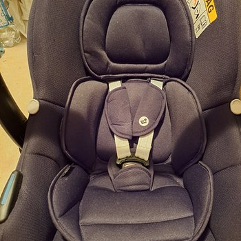 Автокресло Maxi-Cosi Tinca, черное, 0 - 13 кг