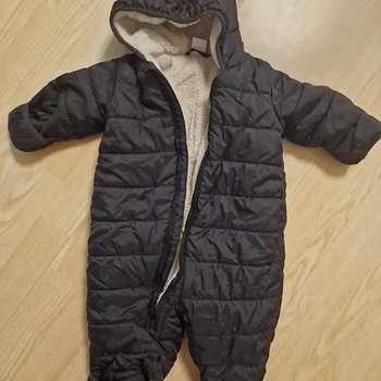Зимний комбинезон H&M 68