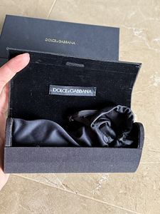 DOLCE & GABBANA päikeseprillid (10 foto / 10)