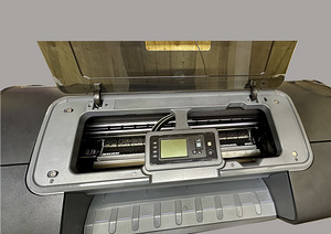 Фотоплоттер HP Z2100 (5 фото из 8)