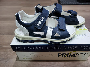 Новые сандали Primigi. (1 фото из 3)
