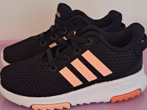Кроссовки ADIDAS, 24, как новые