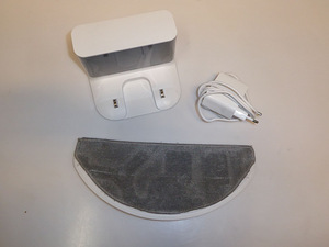 Robot tolmuimeja Xiaomi Robot Vacuum E10 + Karp + Laadija (5 foto / 5)