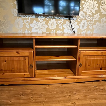 Подставка для телевизора из массива дерева, комод, полка