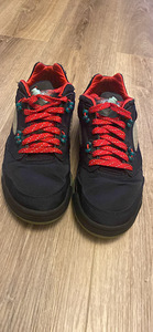 Кроссовки jordan 5 retro (3 фото из 5)