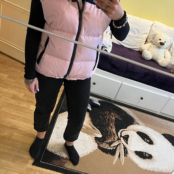 Продам жилет Tommy Hilfiger.