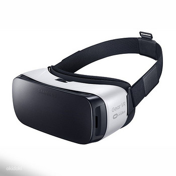 Виртуальные очки Samsung Gear VR Oculus