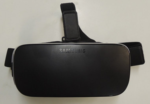 Виртуальные очки Samsung Gear VR Oculus (5 фото из 6)