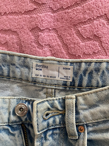 Джинсы Bershka (2 фото из 2)
