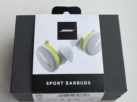 Bose Sport Earbuds Glacier White