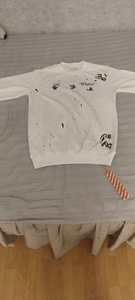 Off white (2 foto / 2)