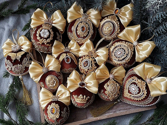 Комплект бархатных ёлочных игрушек"золото и шоколад"