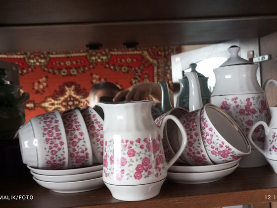 Керамический чайный сервиз, несколько разных. наборы