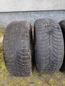 Двухшипованные шины Bridgestone Blizzak 225/55R17 (2 фото из 2)