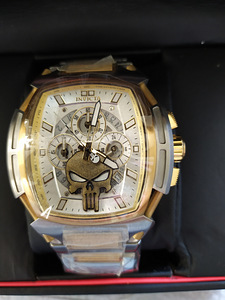 INVICTA Marvel Punisher Limited Edition Gold 37617. (1 фото из 8)
