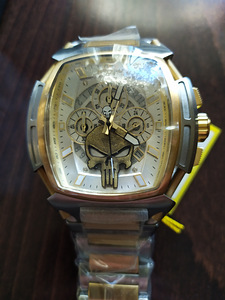 INVICTA Marvel Punisher Limited Edition Gold 37617. (3 фото из 8)