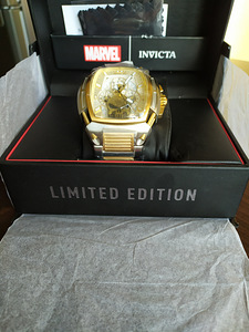 INVICTA Marvel Punisher Limited Edition Gold 37617. (6 фото из 8)