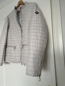 Куртка женская (3 фото из 4)
