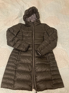 Пуховик Esprit, размер XS (1 фото из 3)