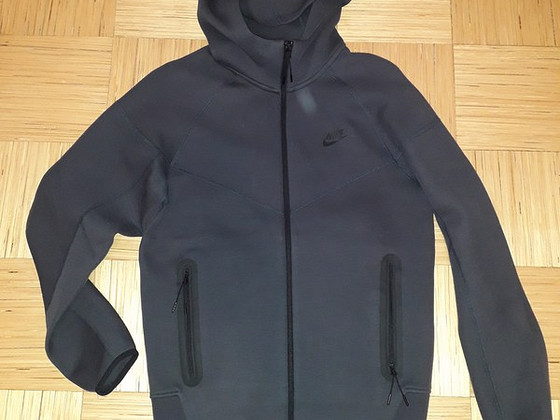 Nike tech fleece
